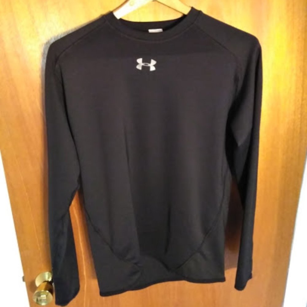Black Under Armour Long Sleeve Workout Shirt.